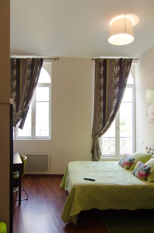 Bed and Breakfast L'Atrium Бетюн Экстерьер фото